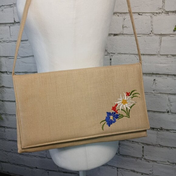 VINTAGE LINEN SHOULDER HANDBAG WITH EMBROIDERED FLOWERS ON FRONT, CLASSIC - Picture 1 of 7